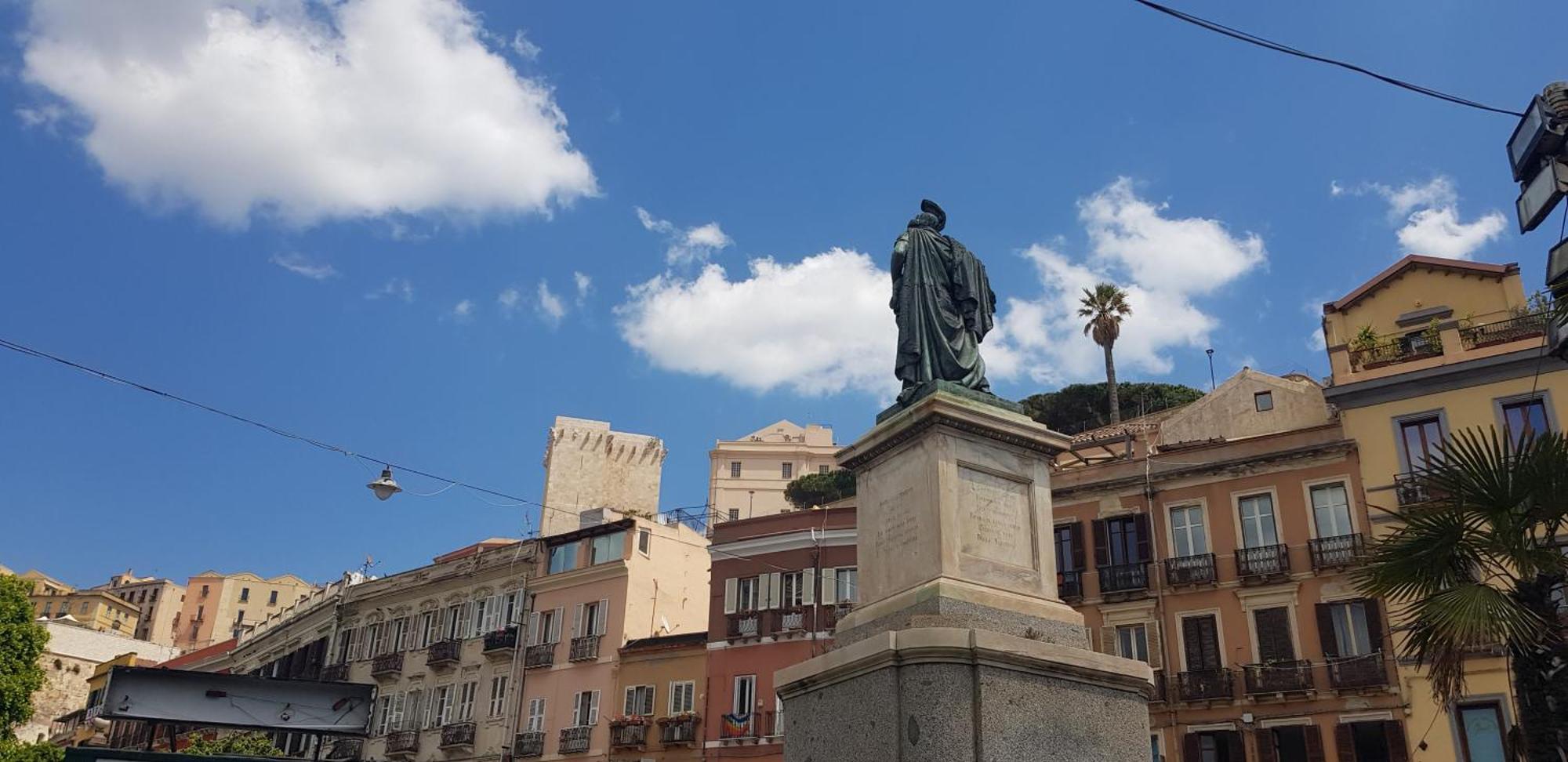 Lilyum Lägenhet Cagliari Exteriör bild